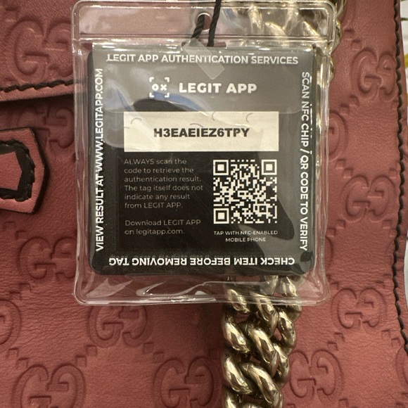 Gucci Rose Shoulder Bag with Gold Chain - Picture 2 of 15